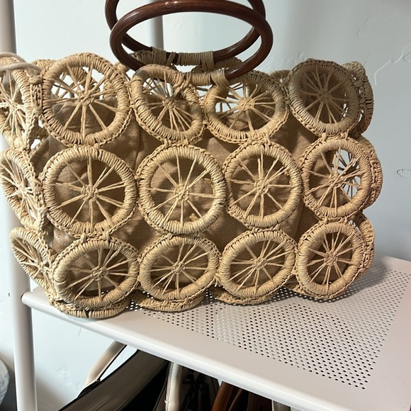 Handcrafted Tan Woven Bag - Picture 3 of 4